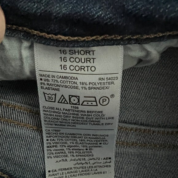2 pair womens jeans - Picture 7 of 8